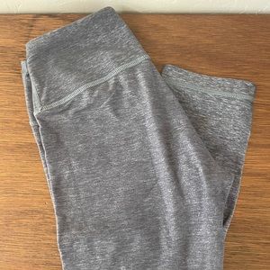 Lululemon wunder under size 2